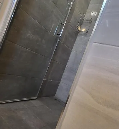 Inas Luxury Apartman